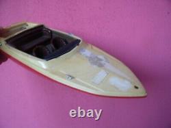 VINTAGE LOT 3 BOAT. 2 WAR WOODEN big AND PLASTIC COMPETITION PARTS no arnold