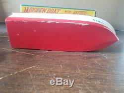 VINTAGE Structoys WOODEN MODEL TOY BOAT with STREAM LINE MOTOR Structo Box Parts