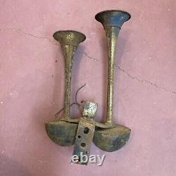 VTG Dual Trumpet Air Horn 14/16Car Truck RV Boat, Parts, Or Repair B47
