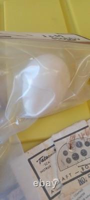 VTG RCBOAT AEROMARINE, DUMAS. RACING CANOPY HATCH PARTS. J&M Hobby