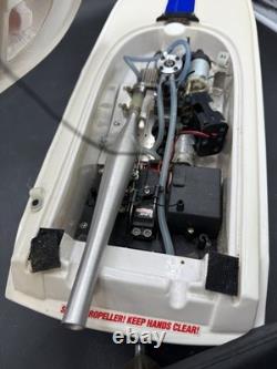 VTG Traxxas Nitro Vee Gas RC Boat RTS TRX Pro. 15 water cooled UNTESTED/ PARTS