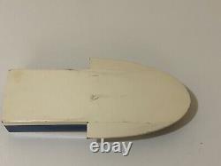 Vintage. 049 RC Boat Hull Project Boat 11 for Parts or Fix Untested