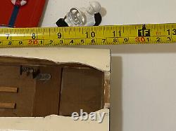 Vintage. 049 RC Boat Hull Project Boat 11 for Parts or Fix Untested