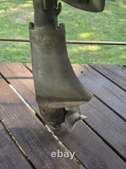 Vintage 1940's Martin 60 7.2 HP Outboard Boat Motor Serial C-75901 For Parts