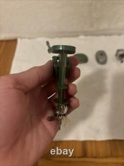 Vintage 1954 Johnson 25 Model Outboard Toy Boat Motor FOR PARTS/REPAIR FREE SHIP