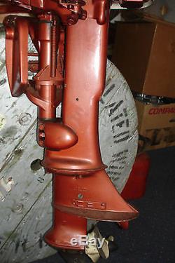 Vintage 1958 Johnson Seahorse 7.5 H. P. Outboard boat Engine/Motor