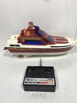Vintage 1981 Nikko Sun Runner SN-61 Remote Control RC Boat For Parts