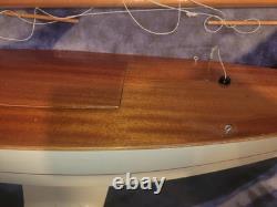Vintage 30 RC Wooden Model Sailboat Yacht Vic Smeed Sea Urchin Untested Motor