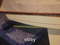 Vintage 30 RC Wooden Model Sailboat Yacht Vic Smeed Sea Urchin Untested Motor