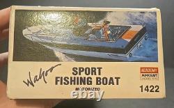 Vintage Academy Wahoo Sport Fishing Boat Motorized-NIB Sealed Parts! US Seller