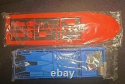 Vintage Academy Wahoo Sport Fishing Boat Motorized-NIB Sealed Parts! US Seller