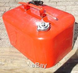 Vintage Antique Kiekhaefer Mercury 6 Gallon Outboard Motor Fuel Gas Tank Can