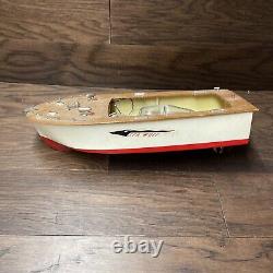 Vintage Battery Operated Toy Boat Japan O-51 (Sold for Parts Only) Not Working