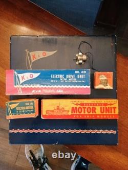 Vintage Battery Operated Toy Boat Parts K&O Fleetline With Display Box