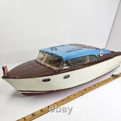 Vintage Boat Cruiser Outboard Wooden Boat 22 (No Motor) For Parts/Repair