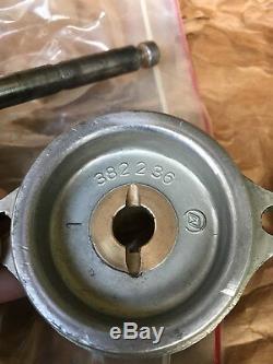 Vintage Boat Part 1974 Johnson Outboard Four 4 HP Engine Lower Unit Skeg Parts