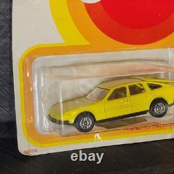 Vintage Corgi Twin Pack No. 2551 Rover 3500 & Pontoon Boat On Trailer UNOPENED