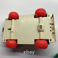 Vintage Fisher Price Little People Play Family Camper Truck with Boat 994 Parts