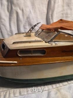 Vintage Fleet Line Marlin Cabin Cruise Boat Parts Or Restore