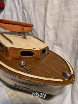 Vintage Fleet Line Marlin Cabin Cruise Boat Parts Or Restore