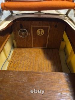Vintage Fleet Line Marlin Cabin Cruise Boat Parts Or Restore