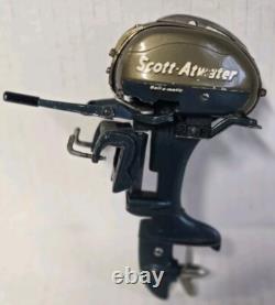 Vintage Fleet Line Marlin Cabin Cruise Boat Scott Atwater Bait Matic Mtr. Parts