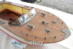Vintage Fleet Line Sea Wolf Electric Powered 16 Model Boat For Parts/restore