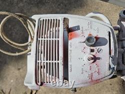 Vintage Gas Powered Outboard Boat Motor AS-IS FOR PARTS MN# 091107 SN# 31568