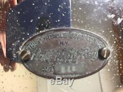 Vintage Half Mile Ray Light-The Portable Light Company NY