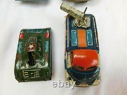 Vintage Japan Tin Litho Toy Lot For Parts Bulls Eye Boat Tank Service Truck