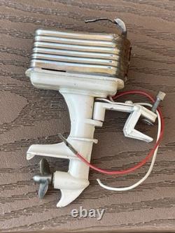 Vintage K&O Fleet Line Toy Boat Outboard Motor Parts Electric As Is