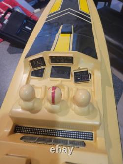 Vintage Kyosho Jet Stream 800 Rc Boat For Parts Or Display Piece