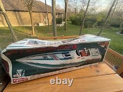 Vintage Kyosho Jet Stream 800 Rc Boat For Parts Or Display Piece