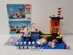 Vintage LEGOLAND 575 US Coast Guard Station 100% Parts Complete w Manual. EUC
