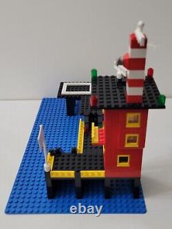 Vintage LEGOLAND 575 US Coast Guard Station 100% Parts Complete w Manual. EUC