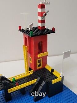 Vintage LEGOLAND 575 US Coast Guard Station 100% Parts Complete w Manual. EUC