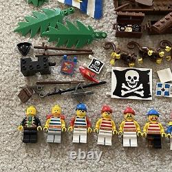 Vintage LEGO Pirate Minifigure LOT Parts Mast Rope Bridge Boats Monkey Palm Tree