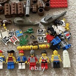 Vintage LEGO Pirate Minifigure LOT Parts Mast Rope Bridge Boats Monkey Palm Tree