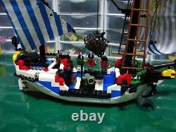 Vintage LEGO Pirates 6280 6291 Armada Flagship