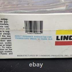 Vintage Lindberg Robert E. Lee Mississippi Steamboat 1/163 Scale Plastic Model