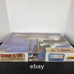 Vintage Lindberg Robert E. Lee Mississippi Steamboat 1/163 Scale Plastic Model