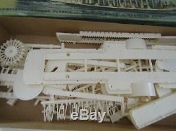 Vintage Model Kit Revell Ship Boat Robert E Lee Mississippi Steamboat Parts