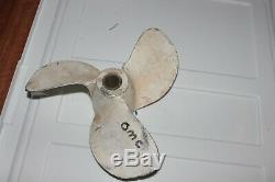 Vintage OMC Outboard Motor Propeller White Spare Parts Boat Part M4