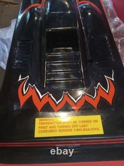 Vintage Phantom 28 RC Boat with Original Box PLEASE READ NO REMOTE FOR PARTS (BB)