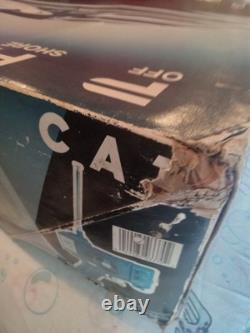 Vintage Phantom 28 RC Boat with Original Box PLEASE READ NO REMOTE FOR PARTS (BB)