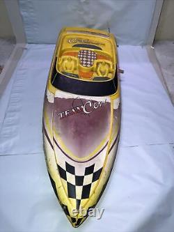 Vintage RC Nitro Boat For Parts Or Repair Cen Aqua Jet