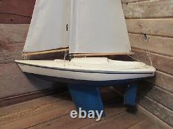 Vintage RC Remote Control Sail Boat 24 With Sails RESTORATION Or PARTS