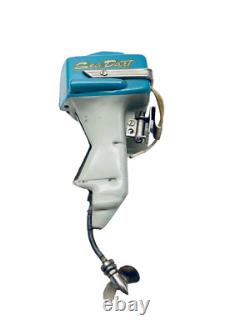 Vintage SEA DART 1950s Outboard Toy Boat Motor Parts