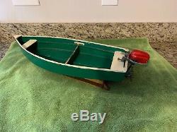 Vintage Saki Seisakusho Outboard Motor Japan with wooden boat, Parts/repair