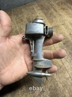 Vintage Sea Fury R/C Toy Model Boat Outboard Marine Gas Engine Motor Parts USA